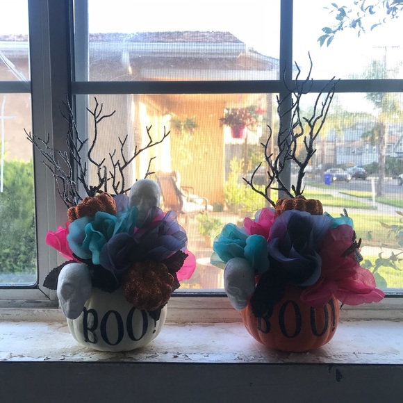 Creepy Cute Halloween Pumpkins - ONLY 5 LEFT 😱🎃 - Picture 3 of 5